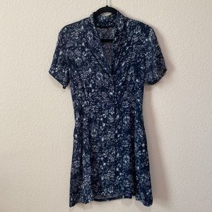 Knot Sisters 💌 Free Shipping Button Front Navy Blue Dress Size Medium